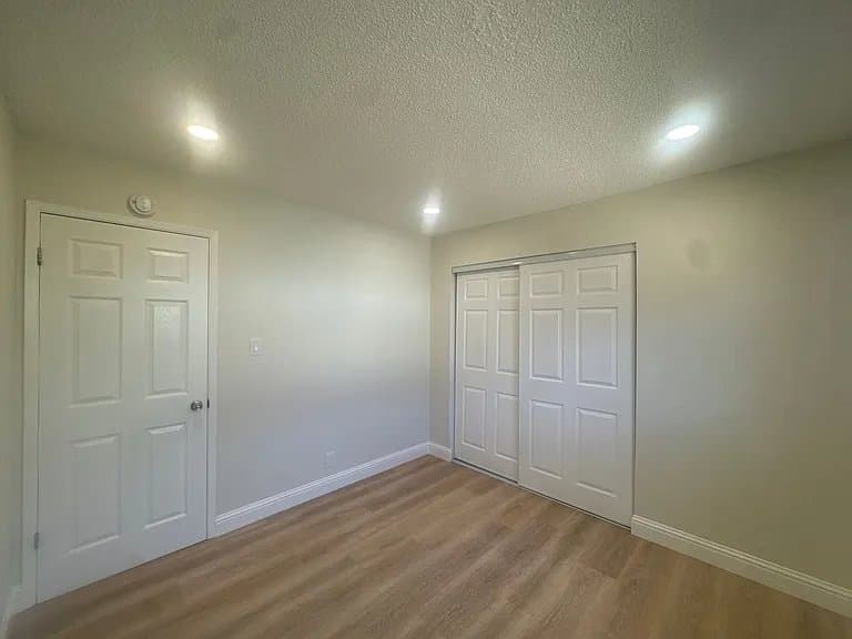 San Leandro Apartment: 1650 159th Ave