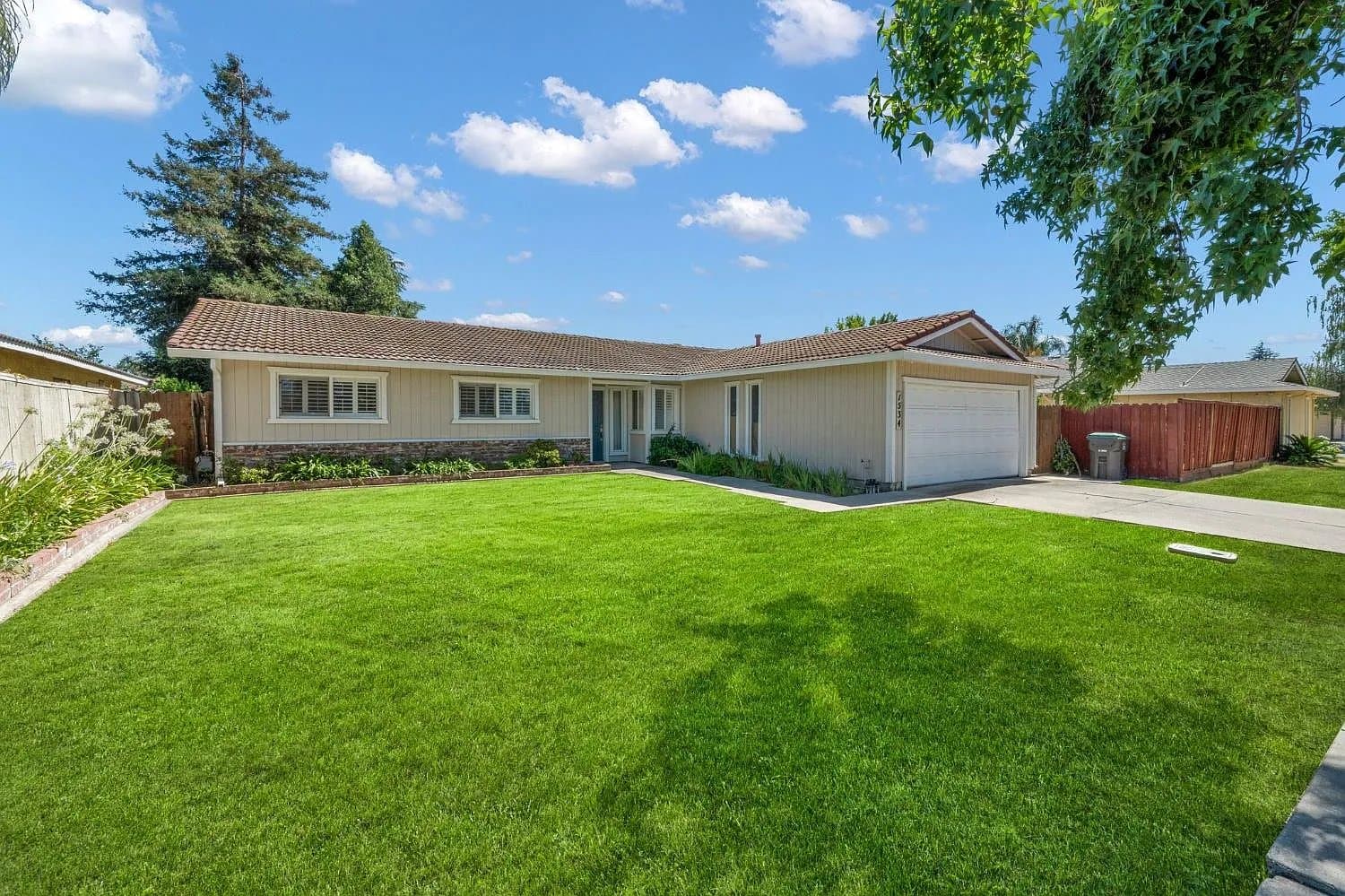 Stockton House: 1534 Venetian Dr