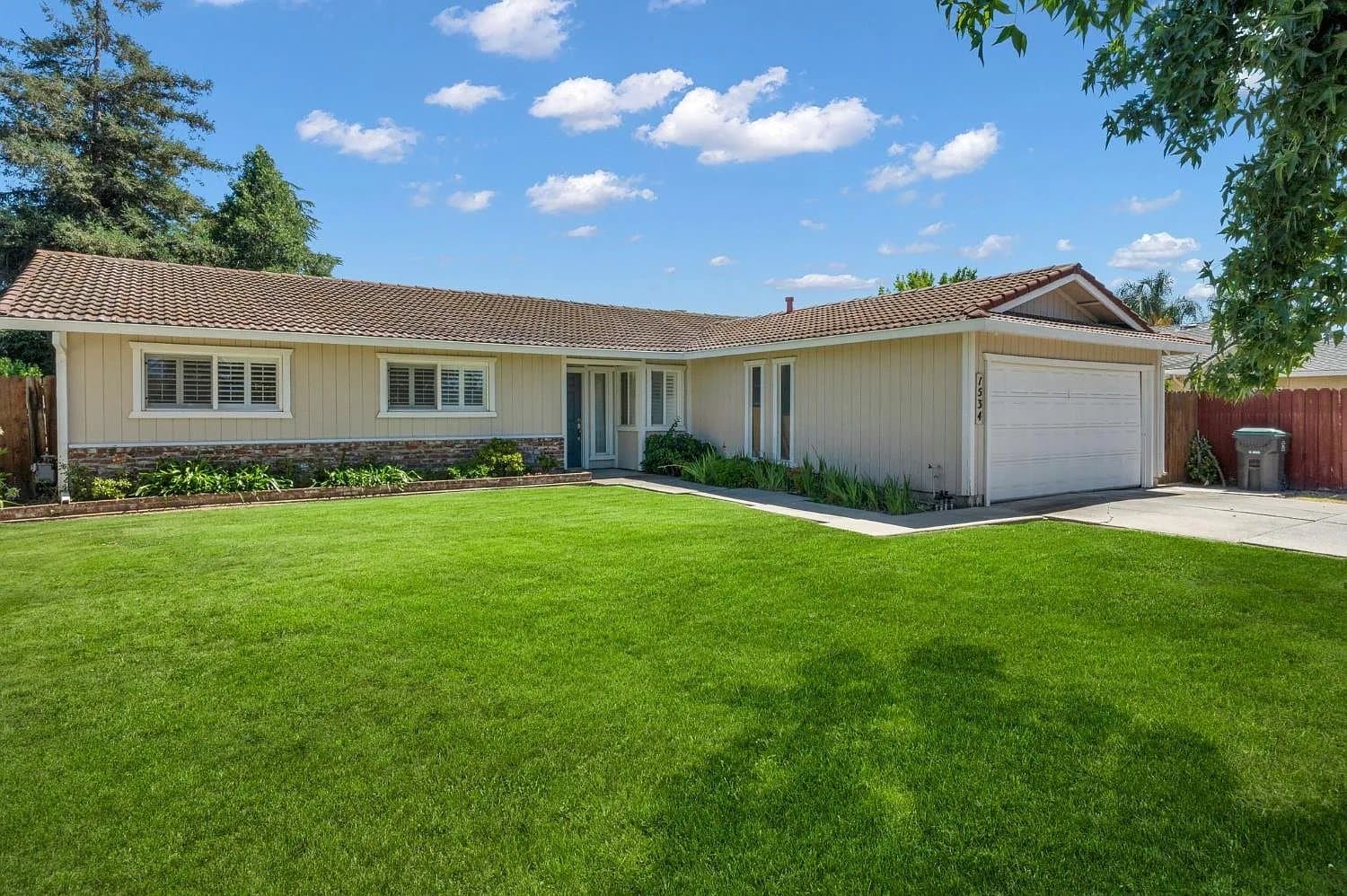 Stockton House: 1534 Venetian Dr