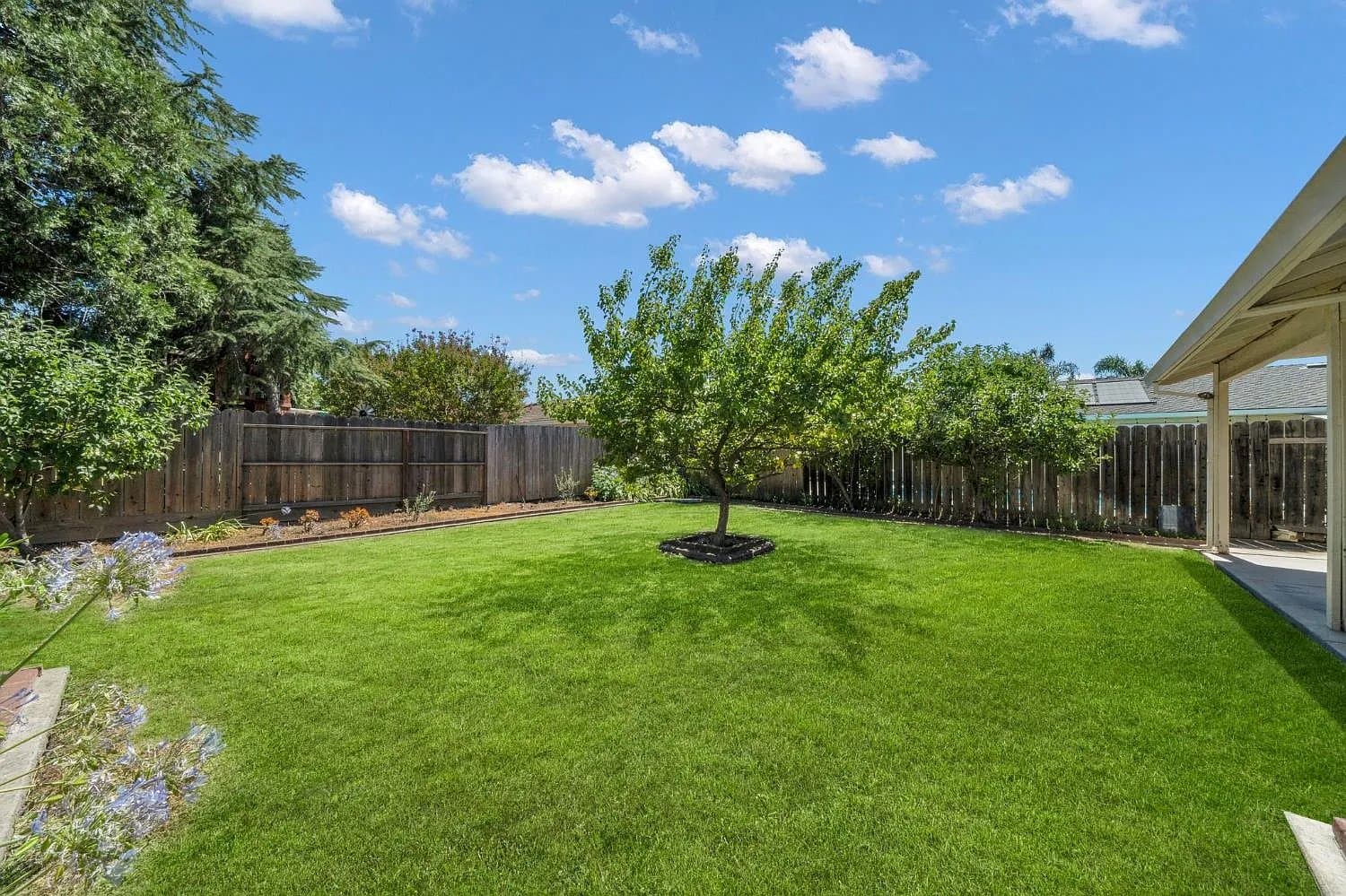 Stockton House: 1534 Venetian Dr