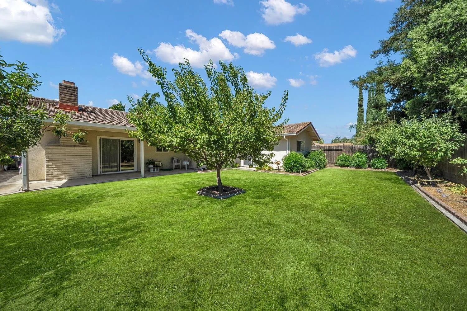 Stockton House: 1534 Venetian Dr
