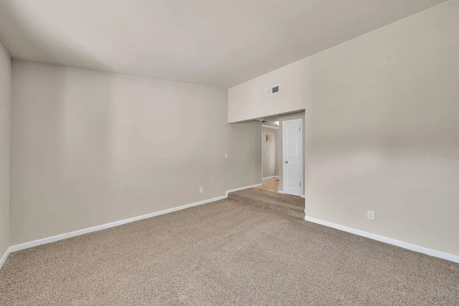 Stockton House: 1534 Venetian Dr
