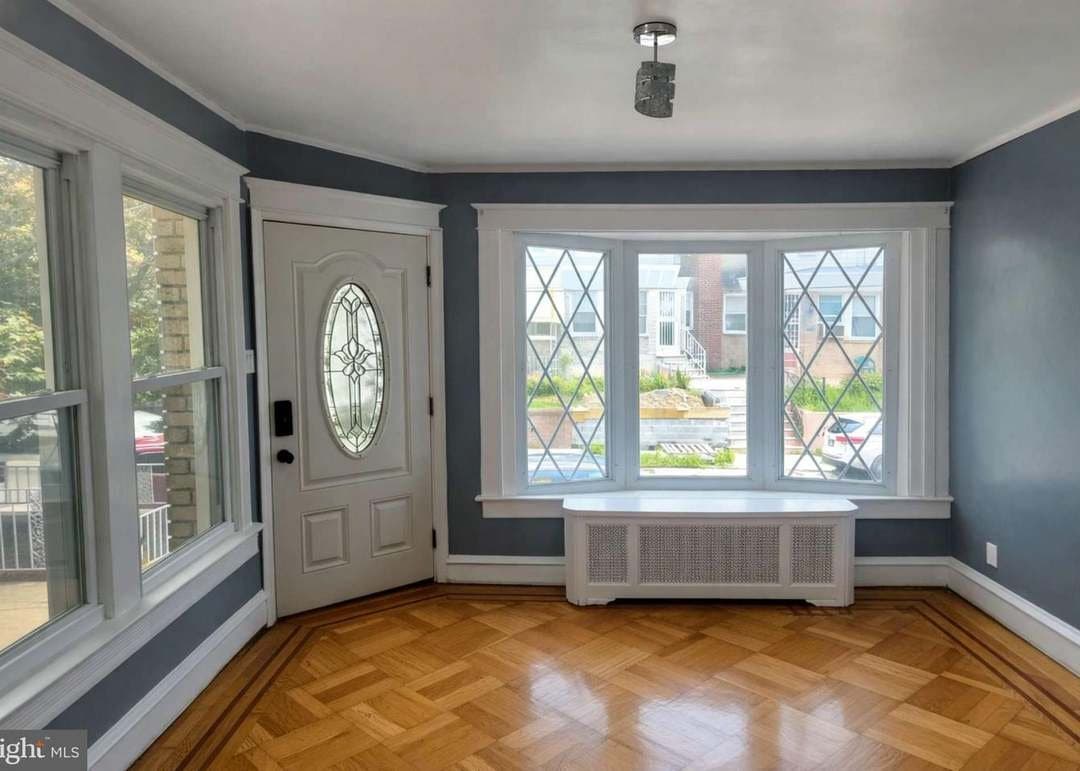 Philadelphia House: 5814 N 15th Street