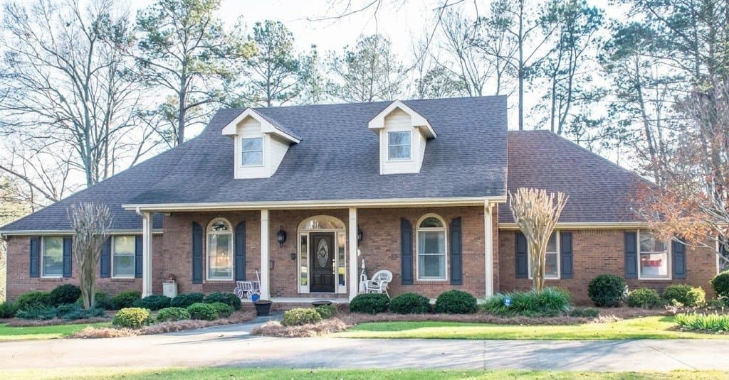 Bonaire House: 421 Wexford Cir.