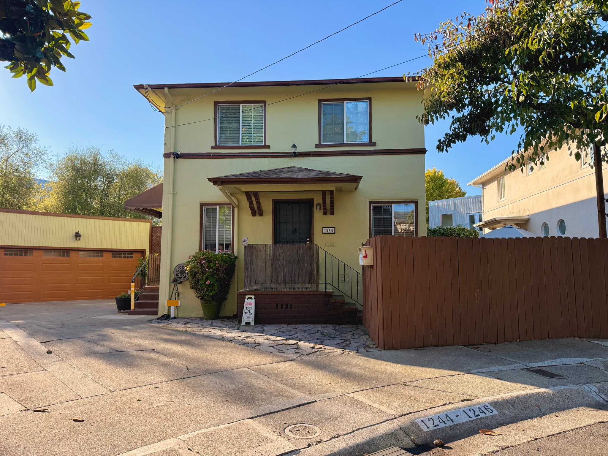Emeryville Multiplex: 1246 54th Street