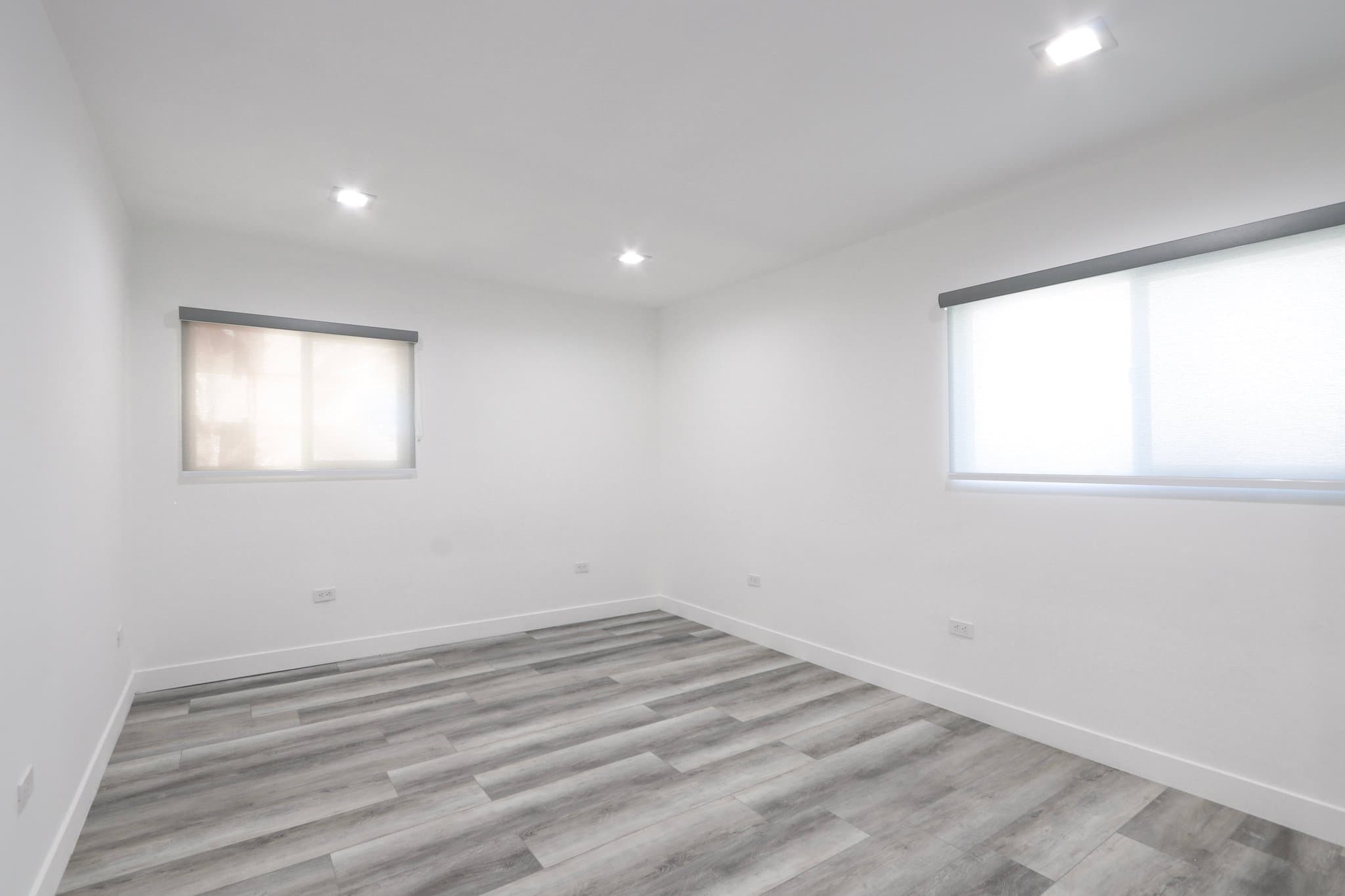 Los Angeles Apartment: 3535 Ellsworth St