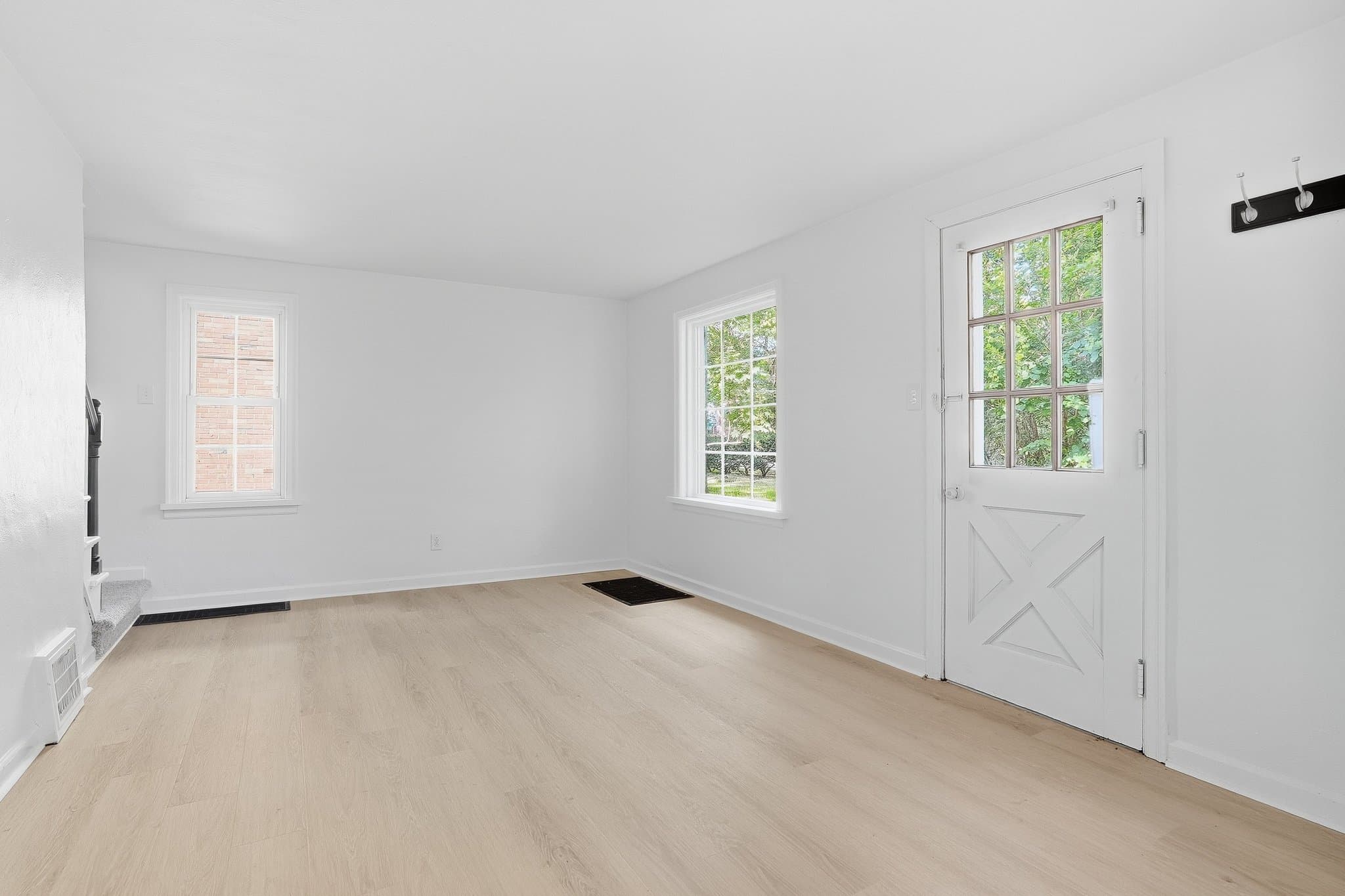 Sewickley House: 772 Ohio River Blvd