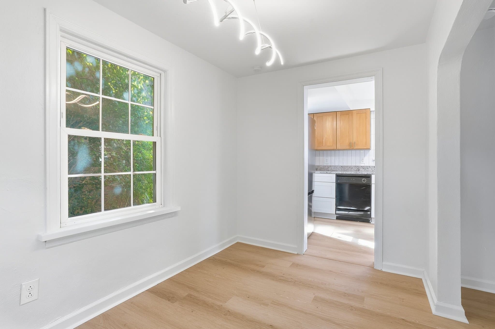 Sewickley House: 772 Ohio River Blvd