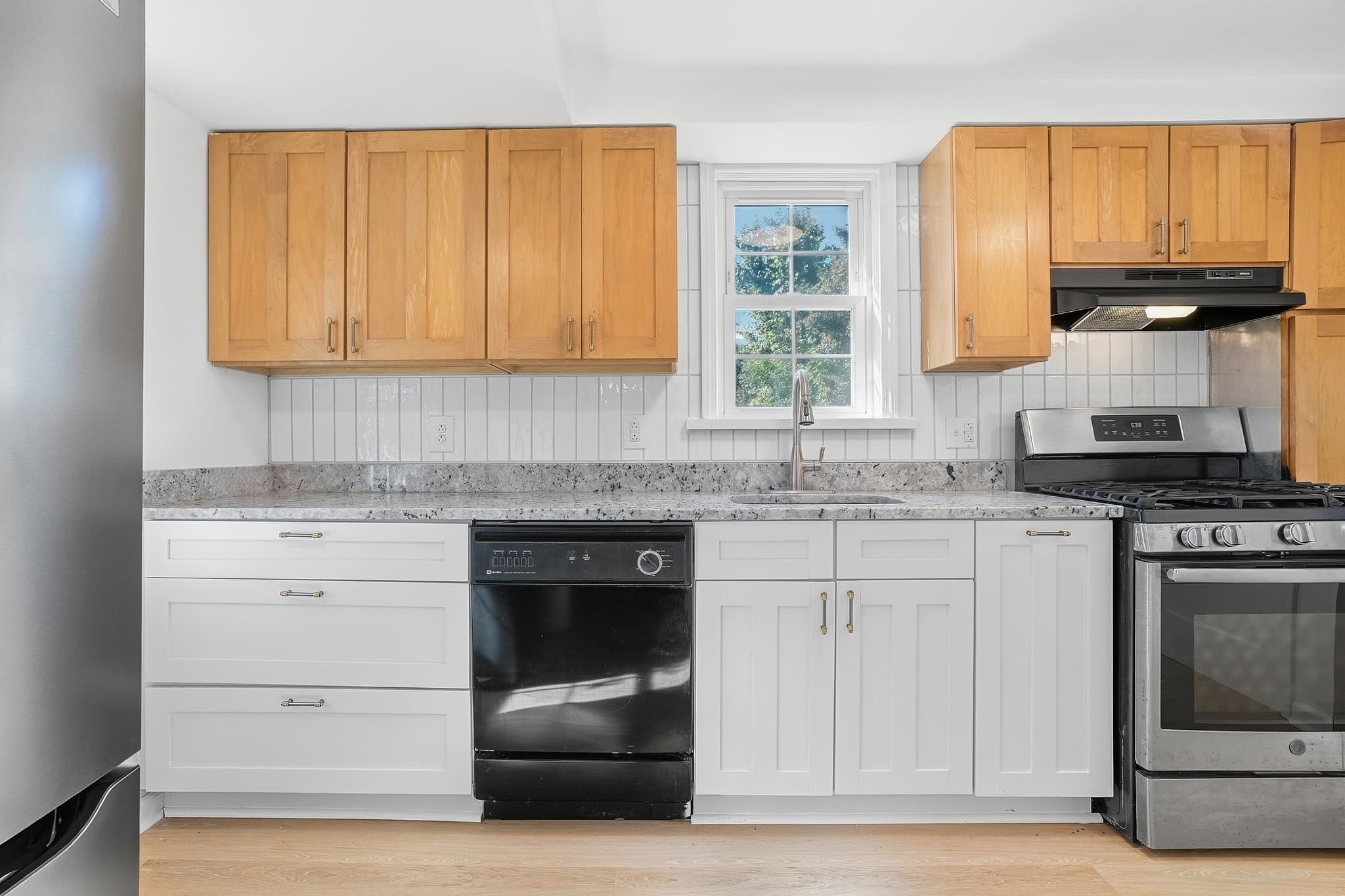 Sewickley House: 772 Ohio River Blvd