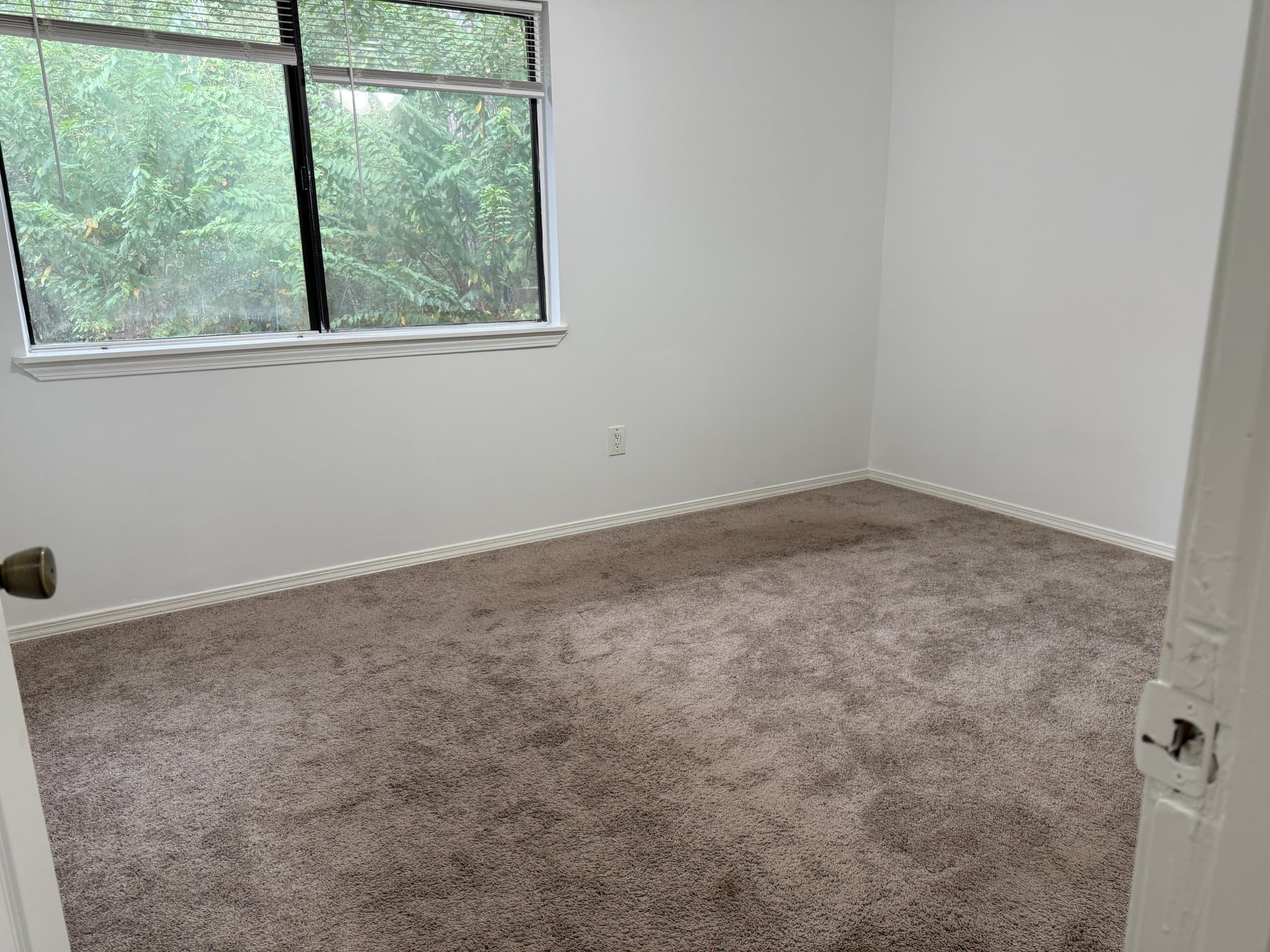 Alpharetta Condo: 49 Country Place Court