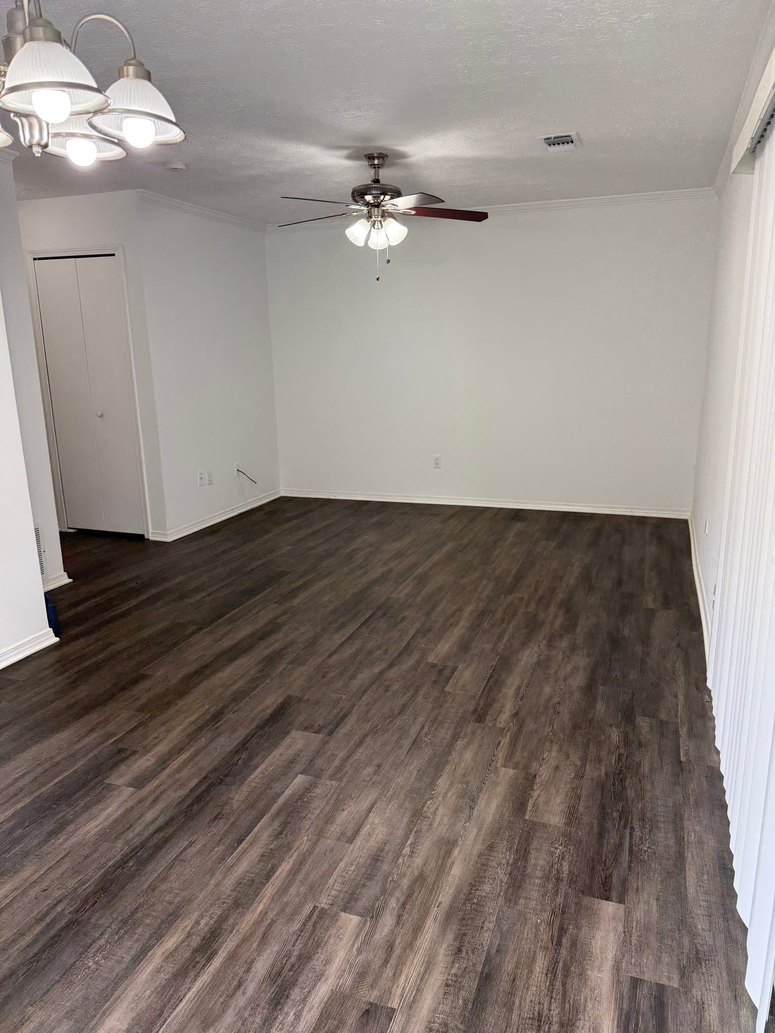 Alpharetta Condo: 49 Country Place Court