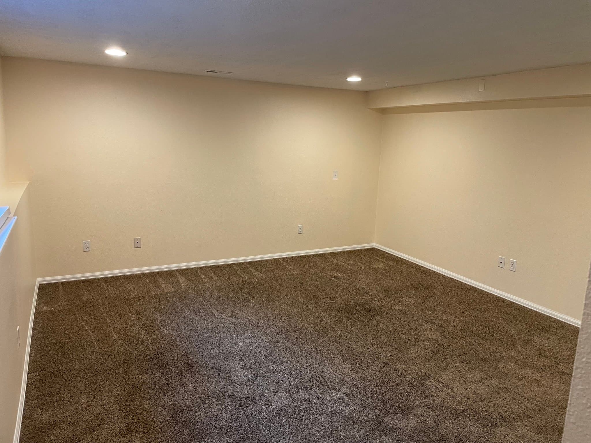 COLORADO SPRINGS Single Room: 4520 Hollyridge Dr