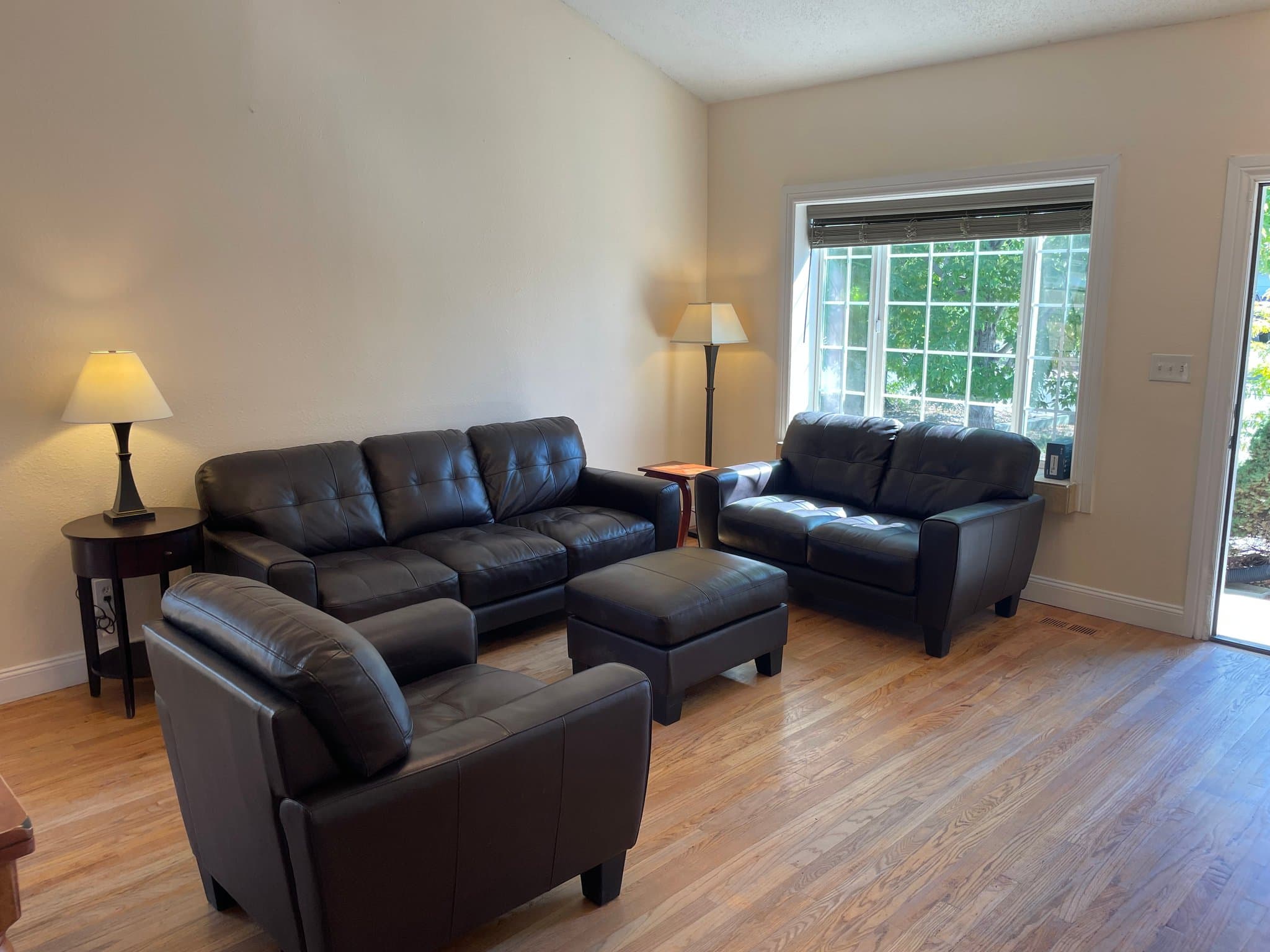 COLORADO SPRINGS Single Room: 4520 Hollyridge Dr