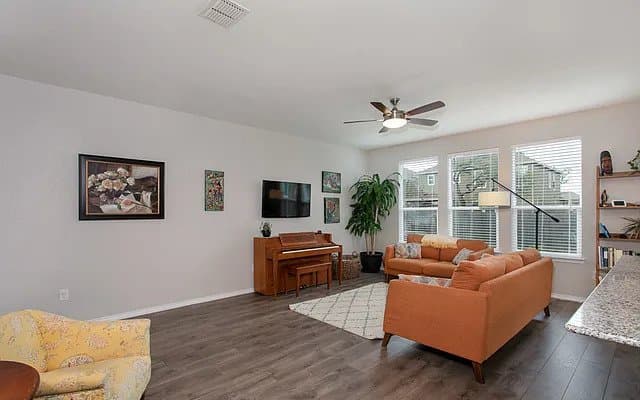 Boerne House: 137 Cactus Flower