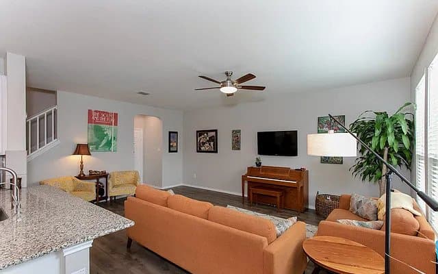 Boerne House: 137 Cactus Flower