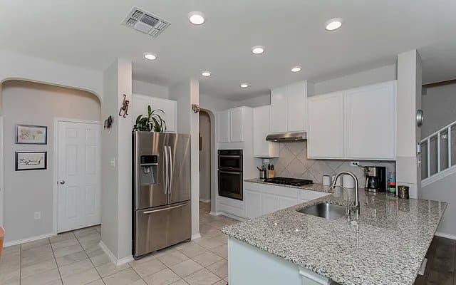 Boerne House: 137 Cactus Flower