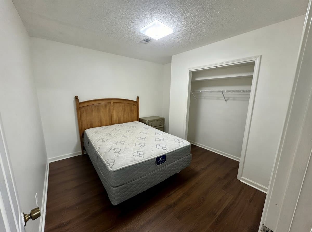 Kennesaw Other: 172 Shallow Ridge Ln NE