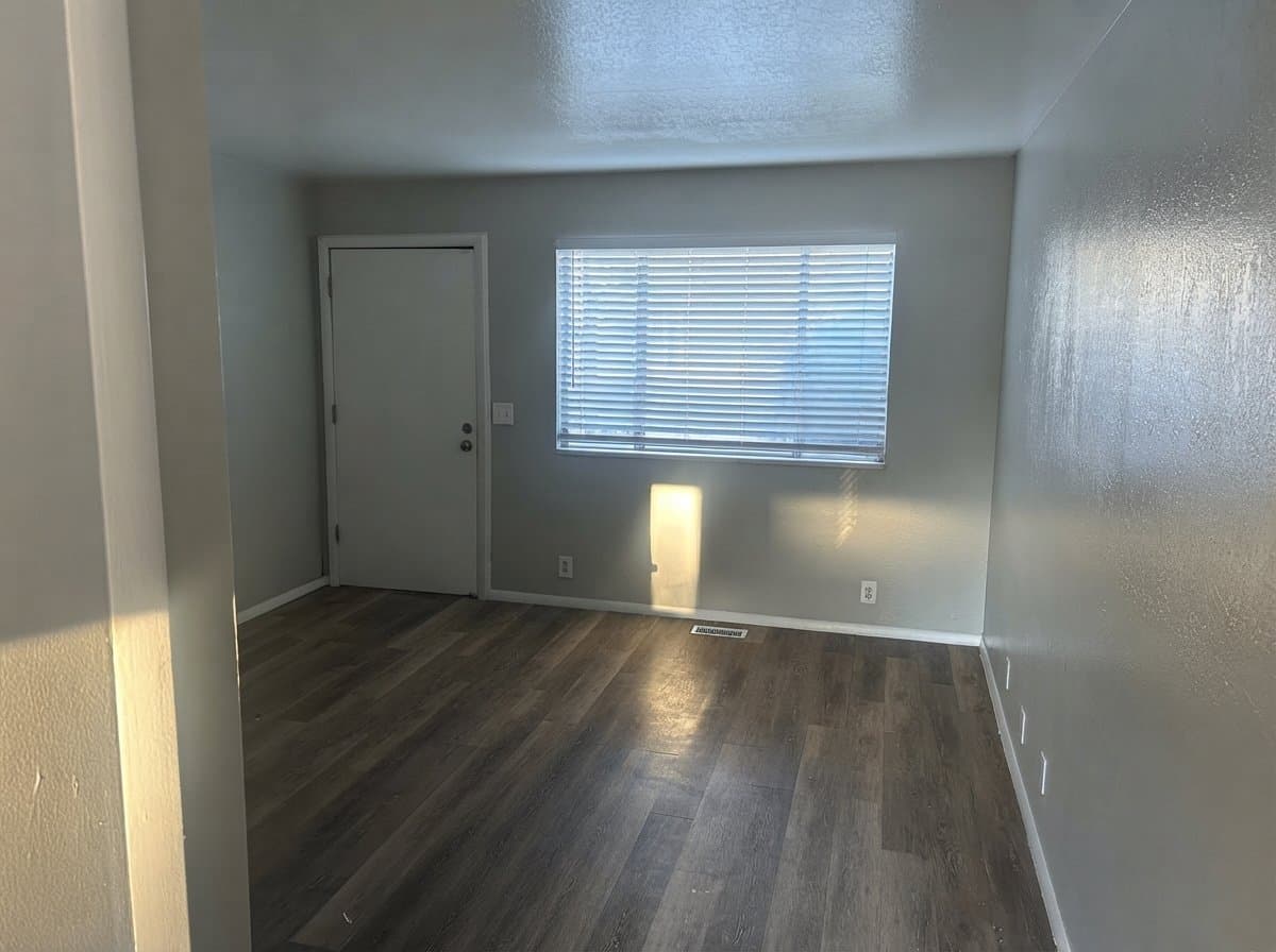 Taylorsville Townhome: 4728 S. 3600 W.