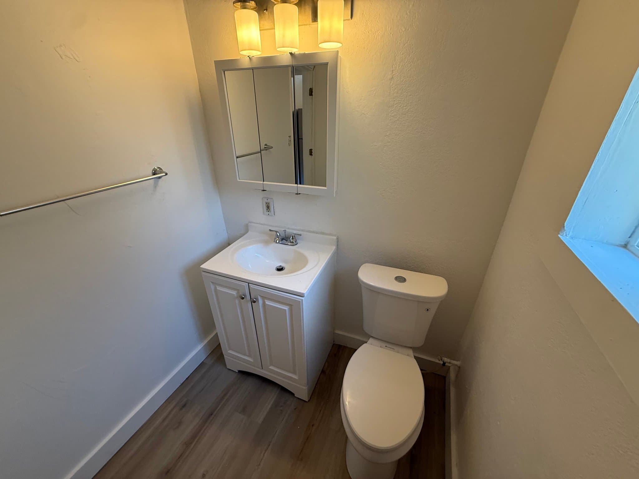 South Lake Tahoe Apartment: 2975 Sacramento Ave