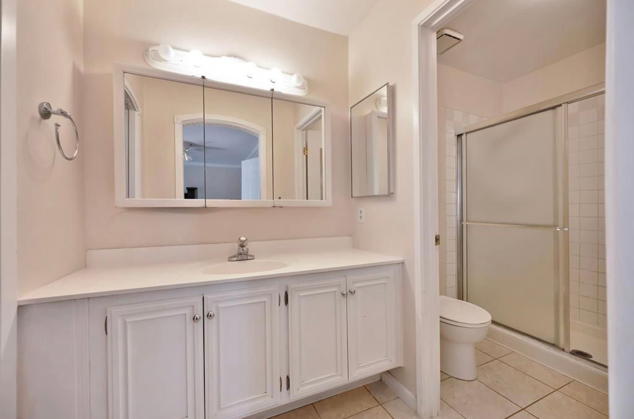 Orangevale Single Room: 9348 Blue Oak Way