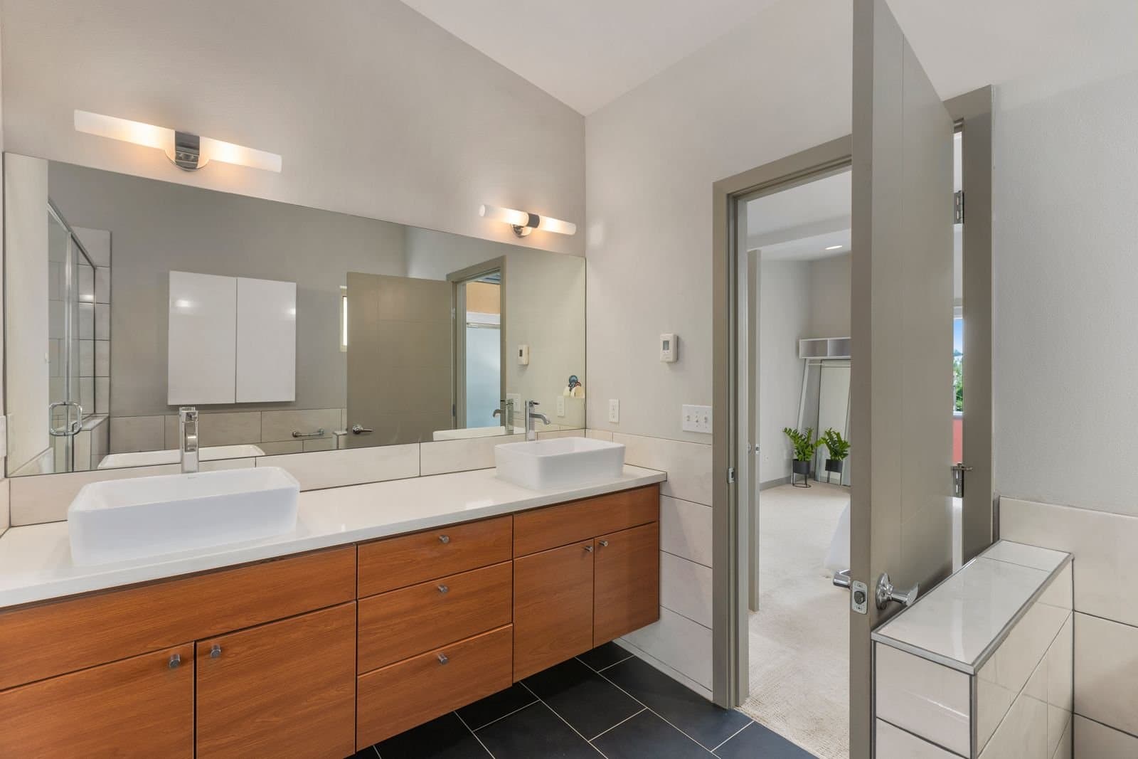 Seattle House: 1536 Sturgus Ave S