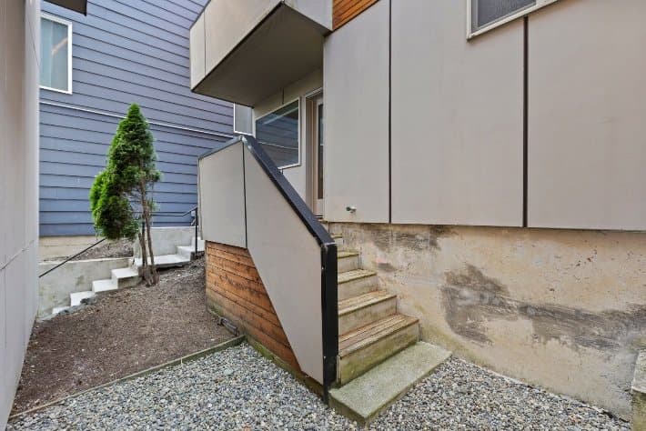 Seattle House: 1536 Sturgus Ave S