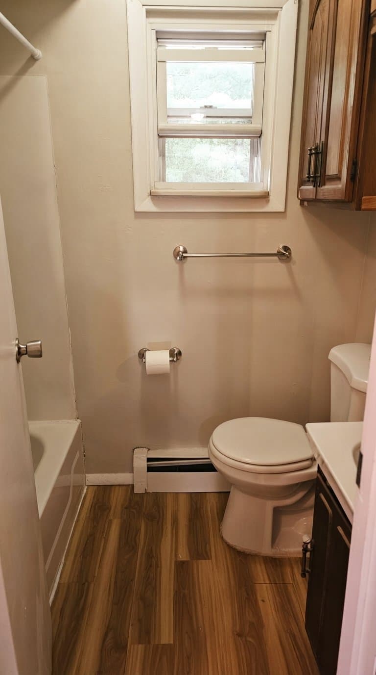 Helmetta House: 22 Baker Drive