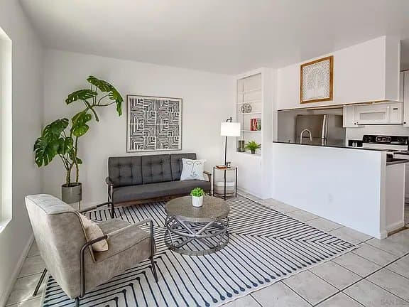 San Diego Apartment: 3870 37th St APT 24