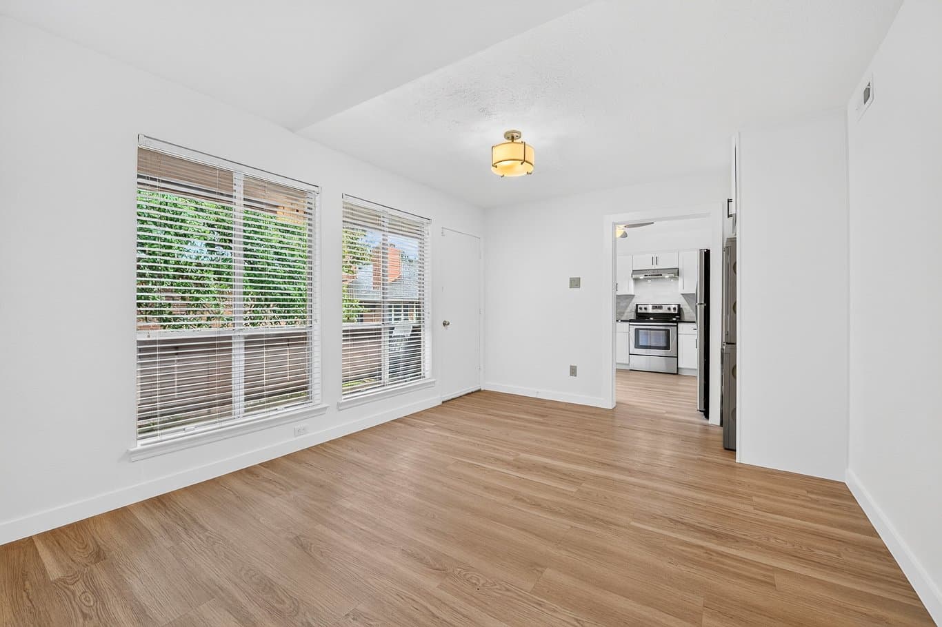 Dallas Condo: 10558 High Hollows Drive