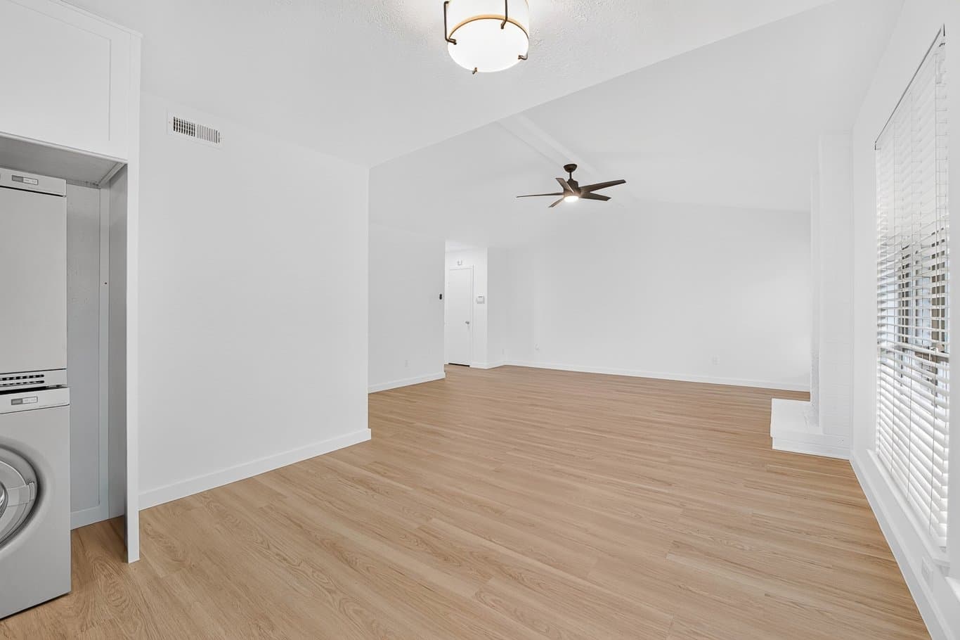 Dallas Condo: 10558 High Hollows Drive