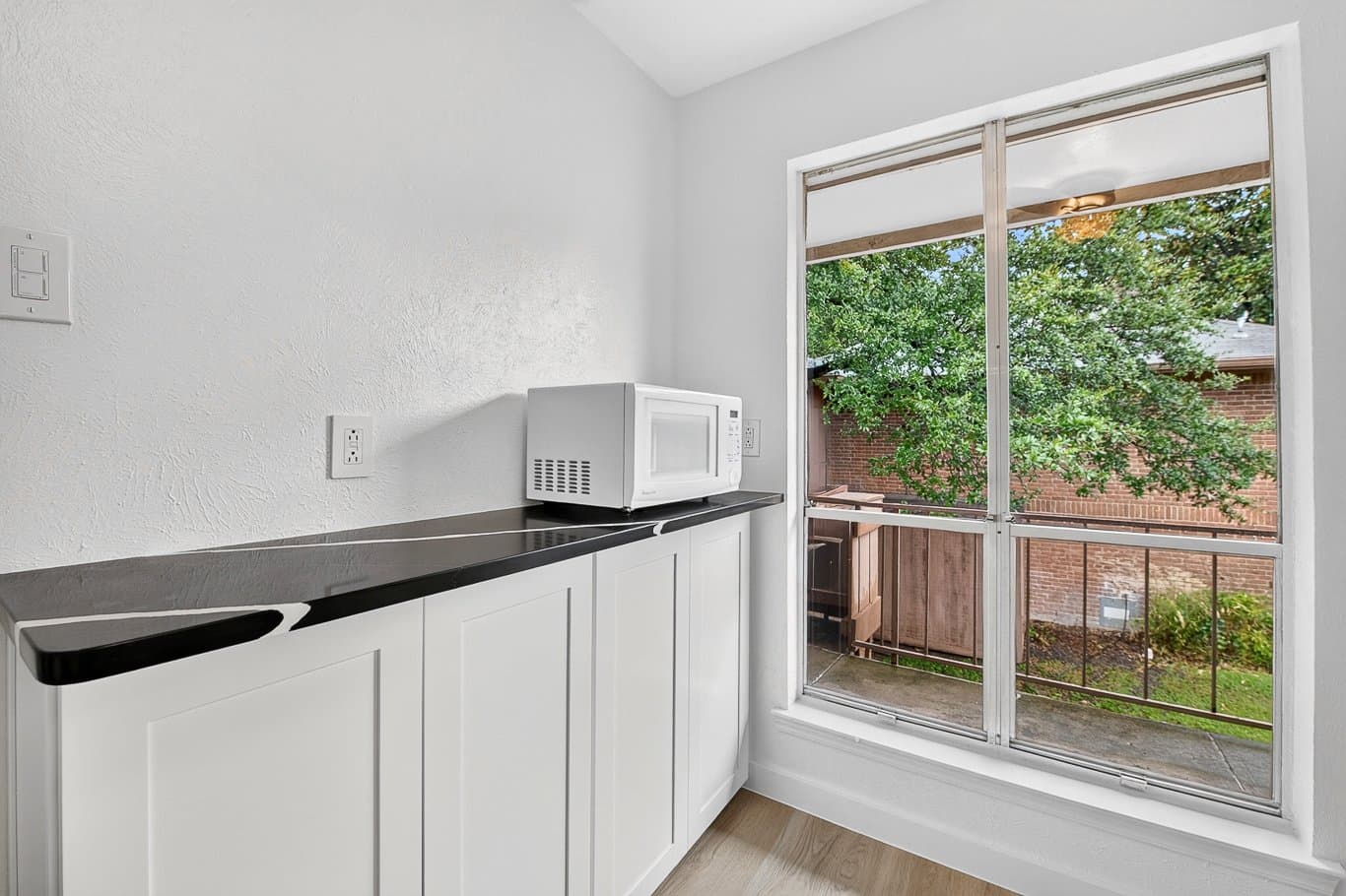 Dallas Condo: 10558 High Hollows Drive