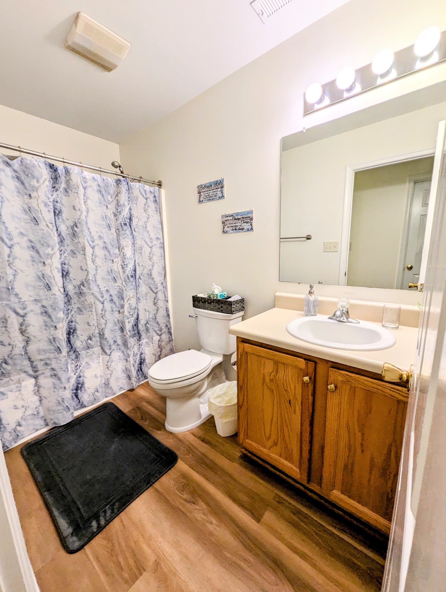 Prince George Single Room: 5412 Takach Rd