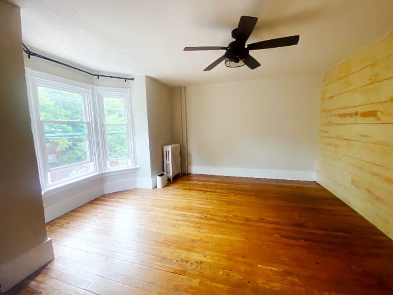 LANCASTER Single Room: 49 Green Street