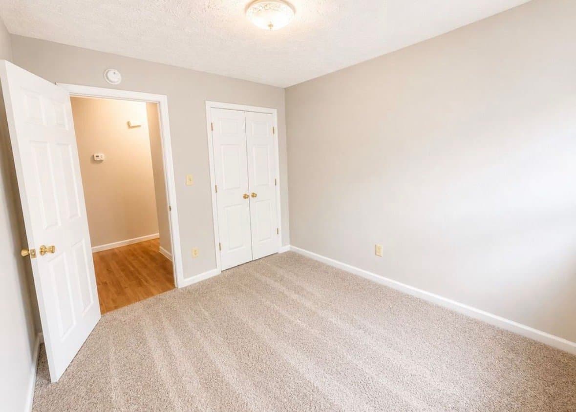 Fayetteville House: 633 Winthrop ct