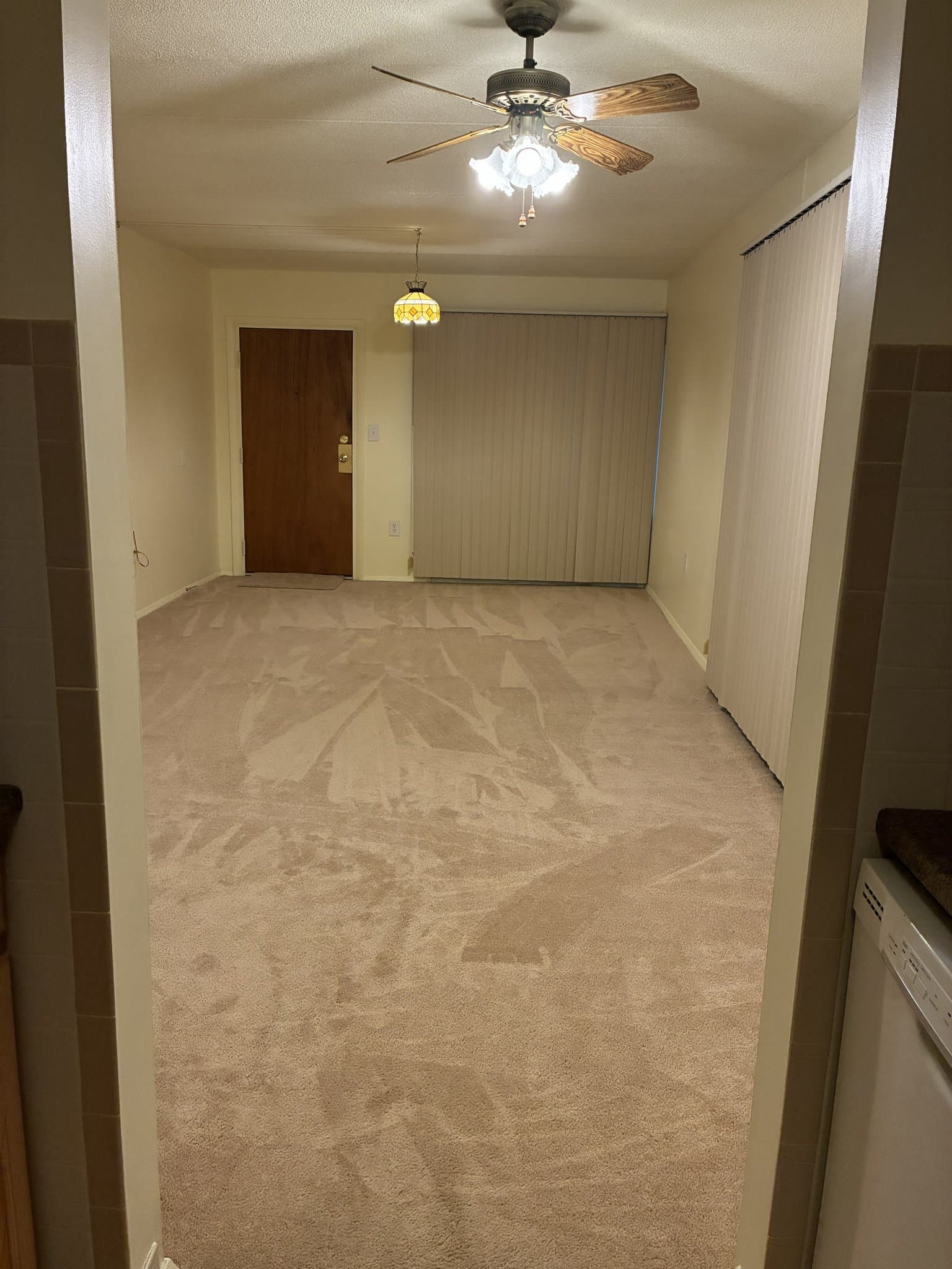 Silver Spring Condo: 3301 Hewitt Ave