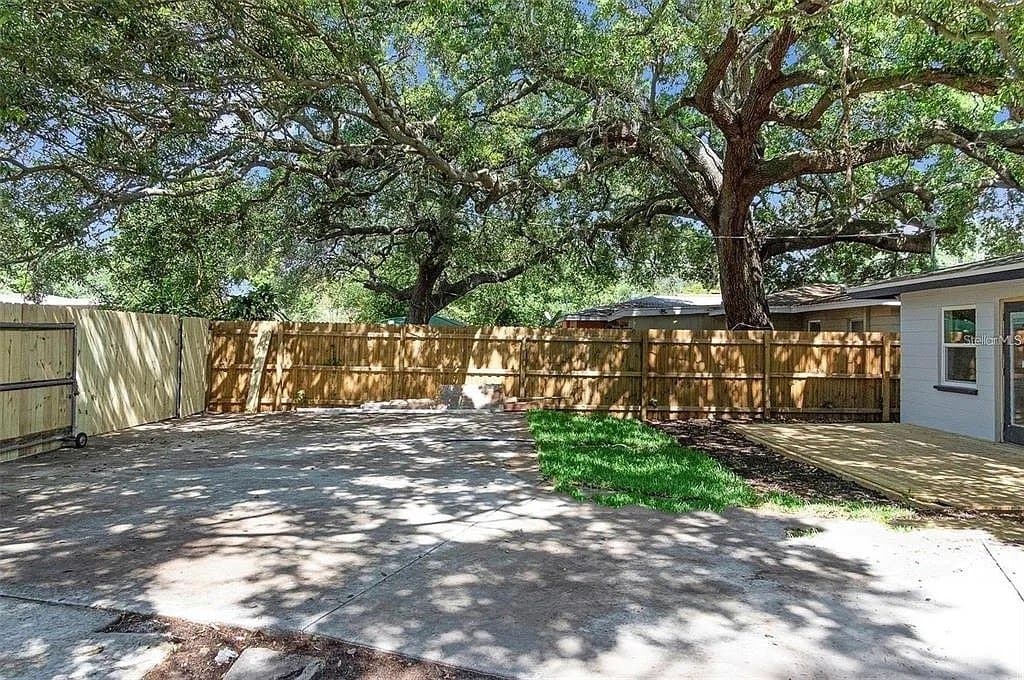 St PEtersburg House: 4629 26th Ave S