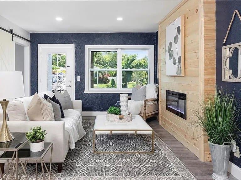 St PEtersburg House: 4629 26th Ave S