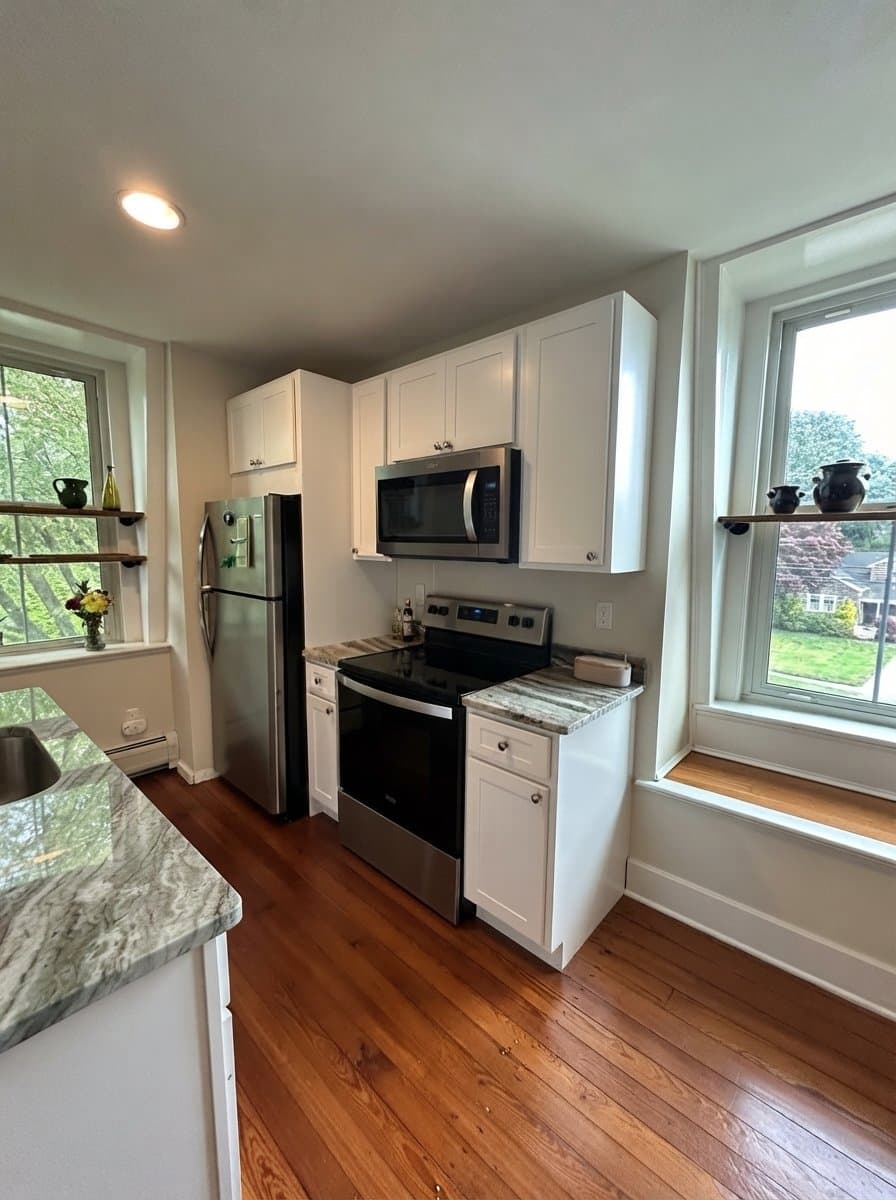 Old Saybrook House: 341 Main St