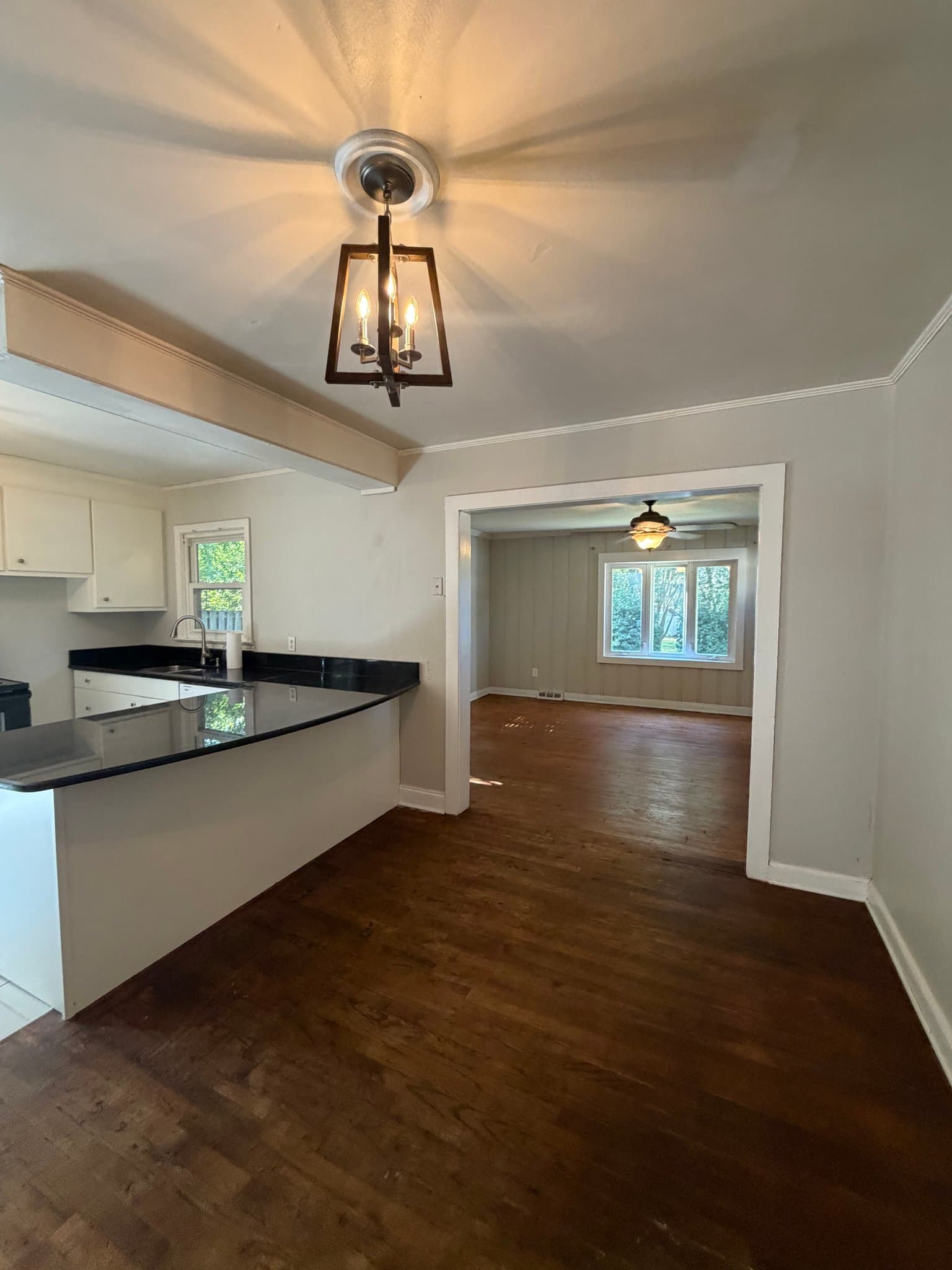 Greenville House: 14 Plymouth Ave
