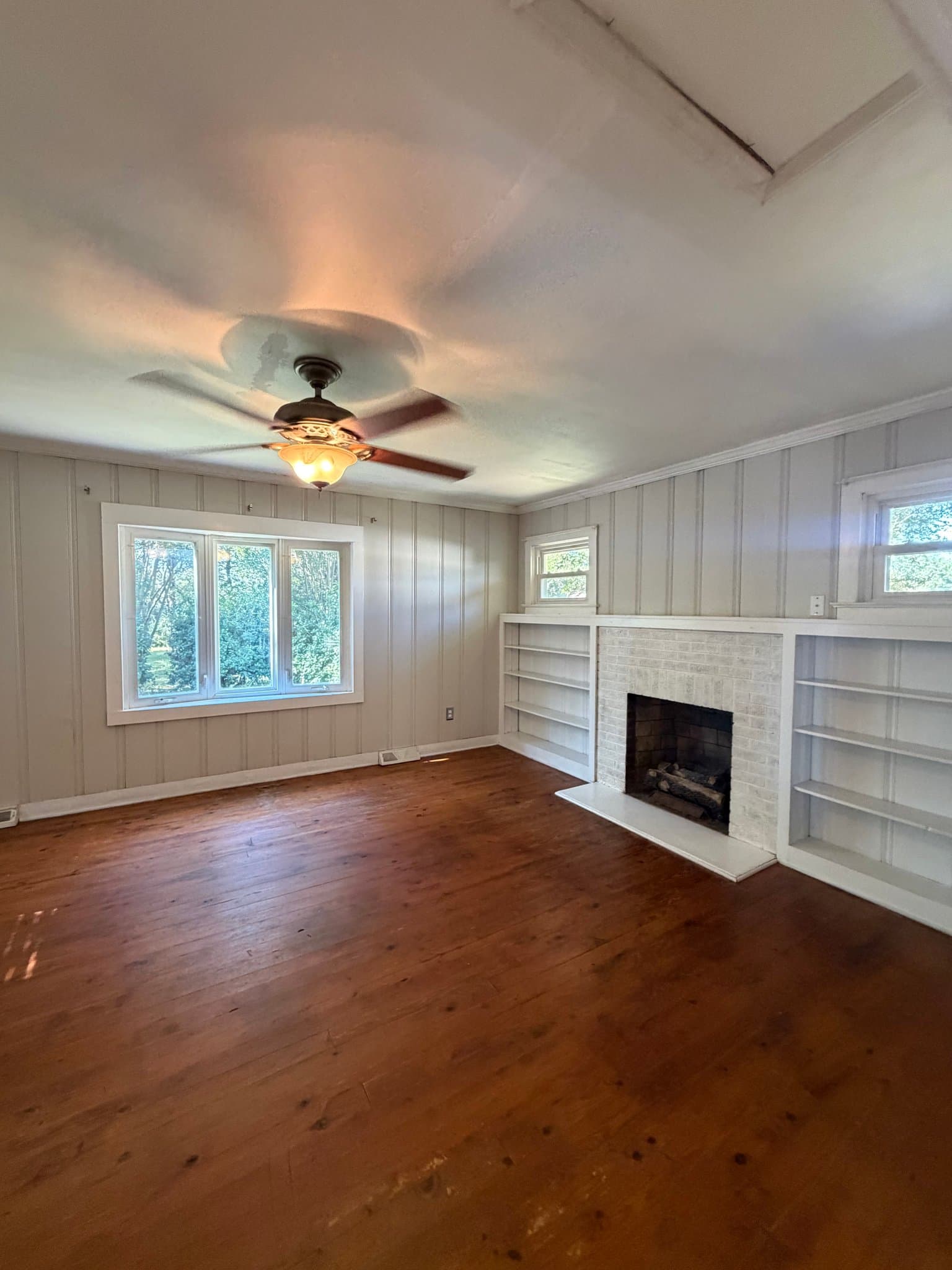 Greenville House: 14 Plymouth Ave