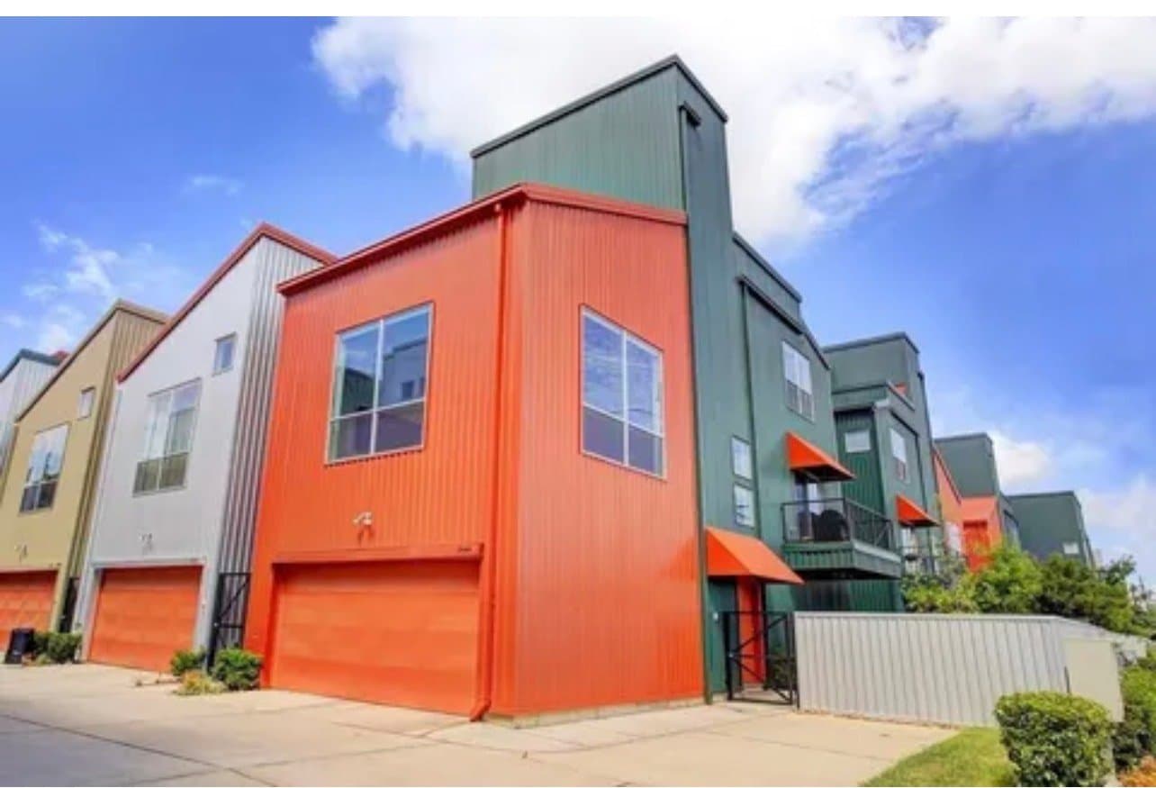 Houston Other: 2948 Commerce St