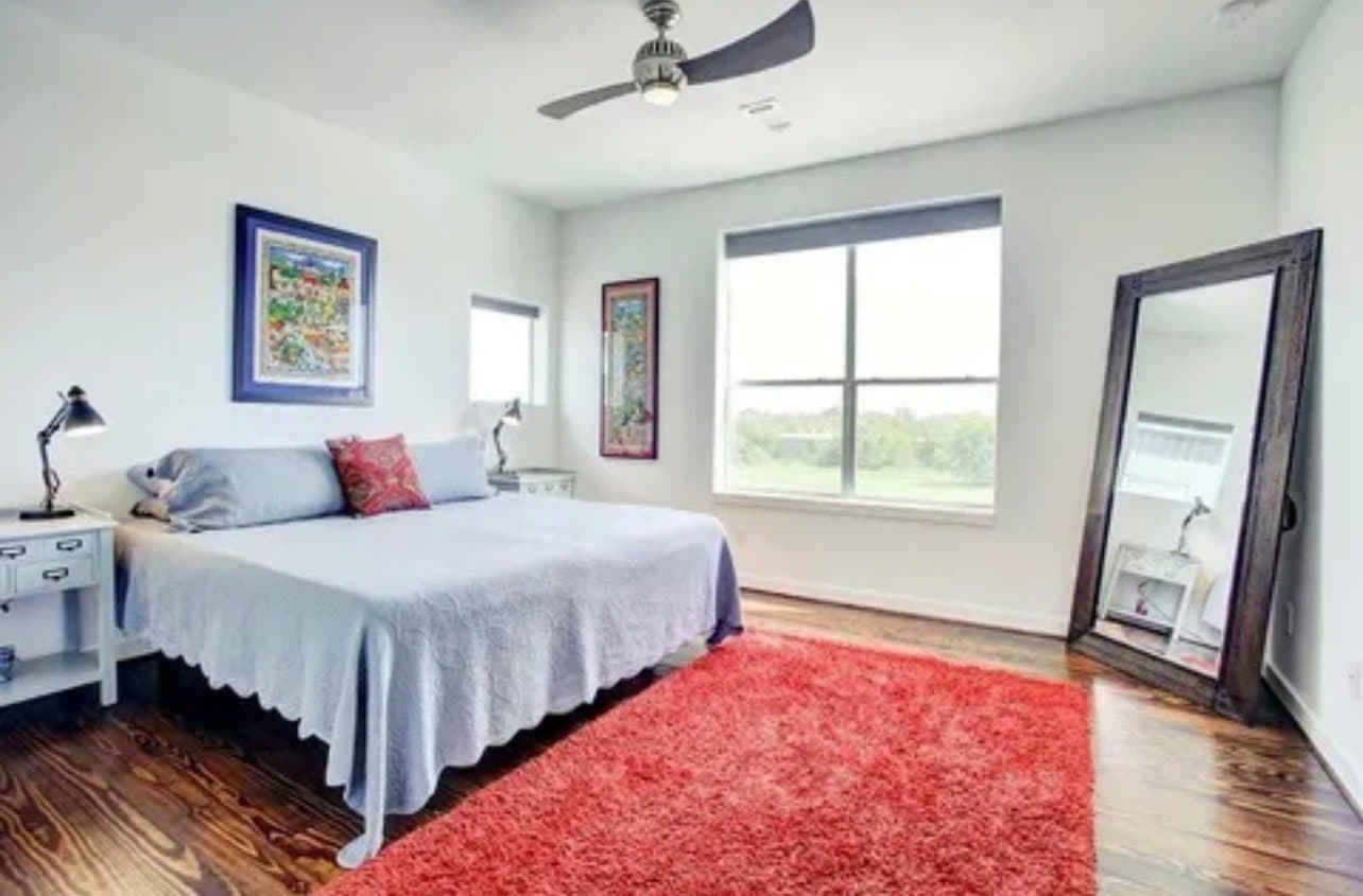 Houston Other: 2948 Commerce St