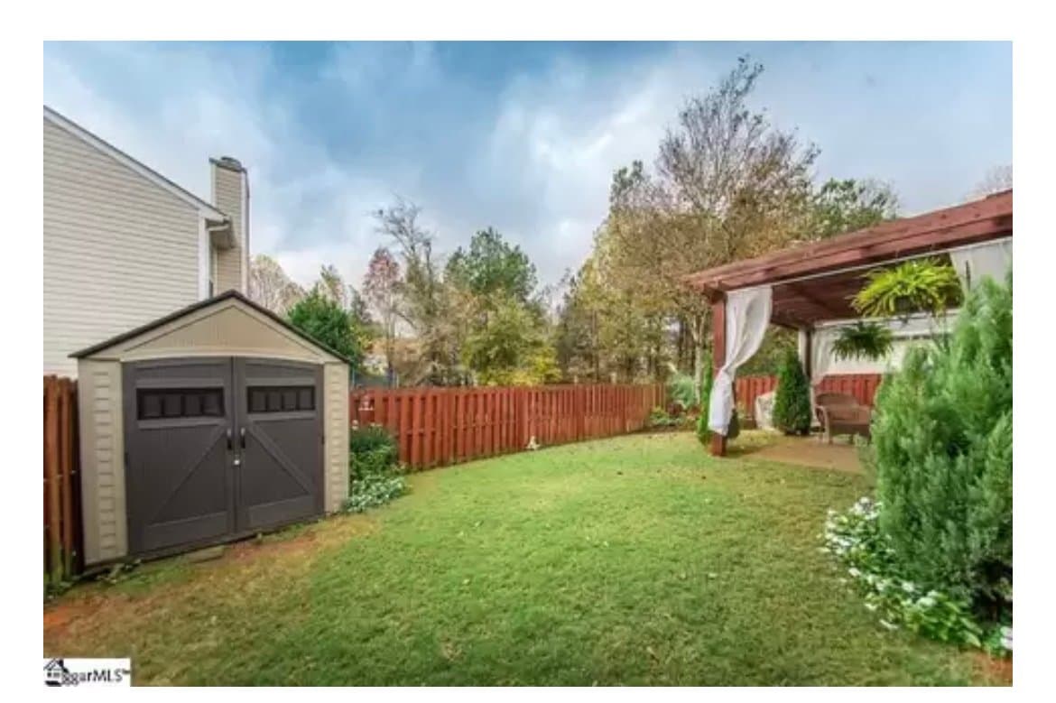 Duncan House: 750 Terrace Creek Dr