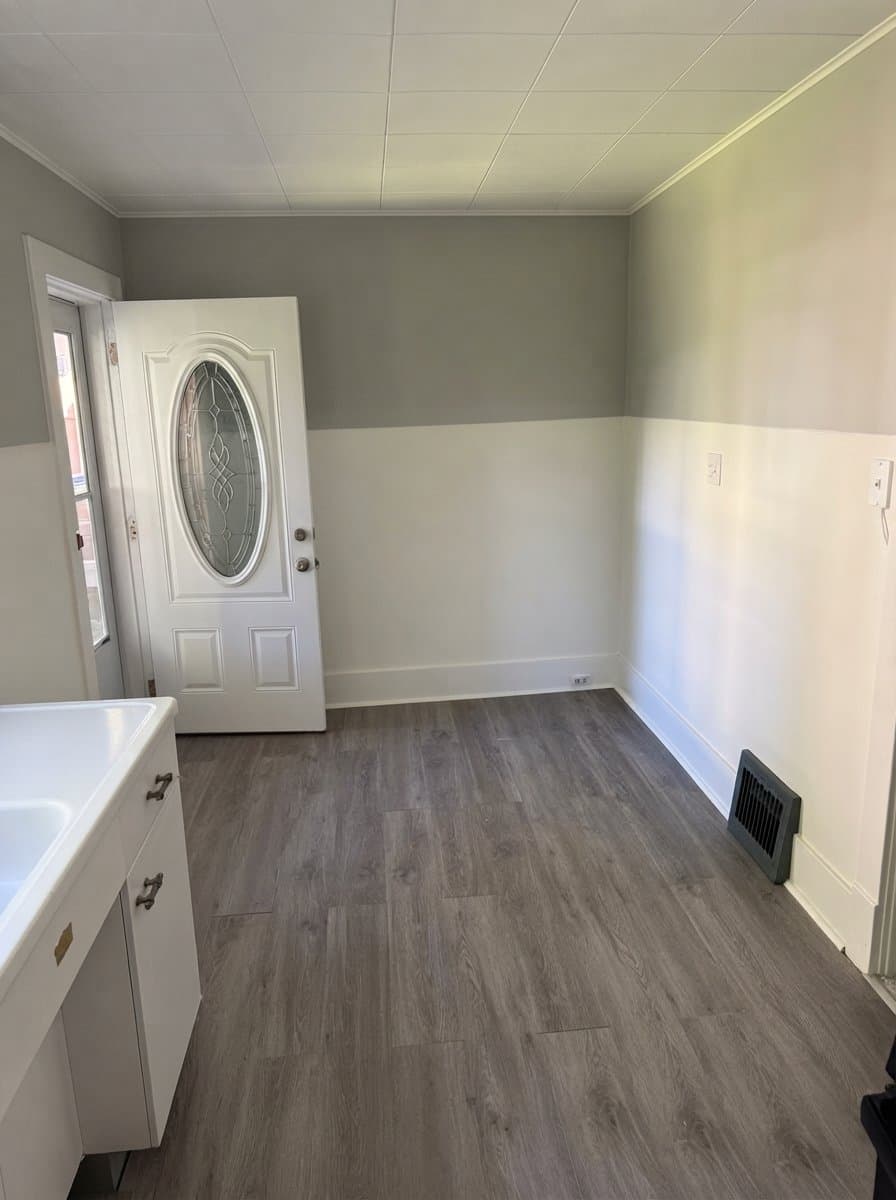 Canonsburg Apartment: 521 Euclid Ave