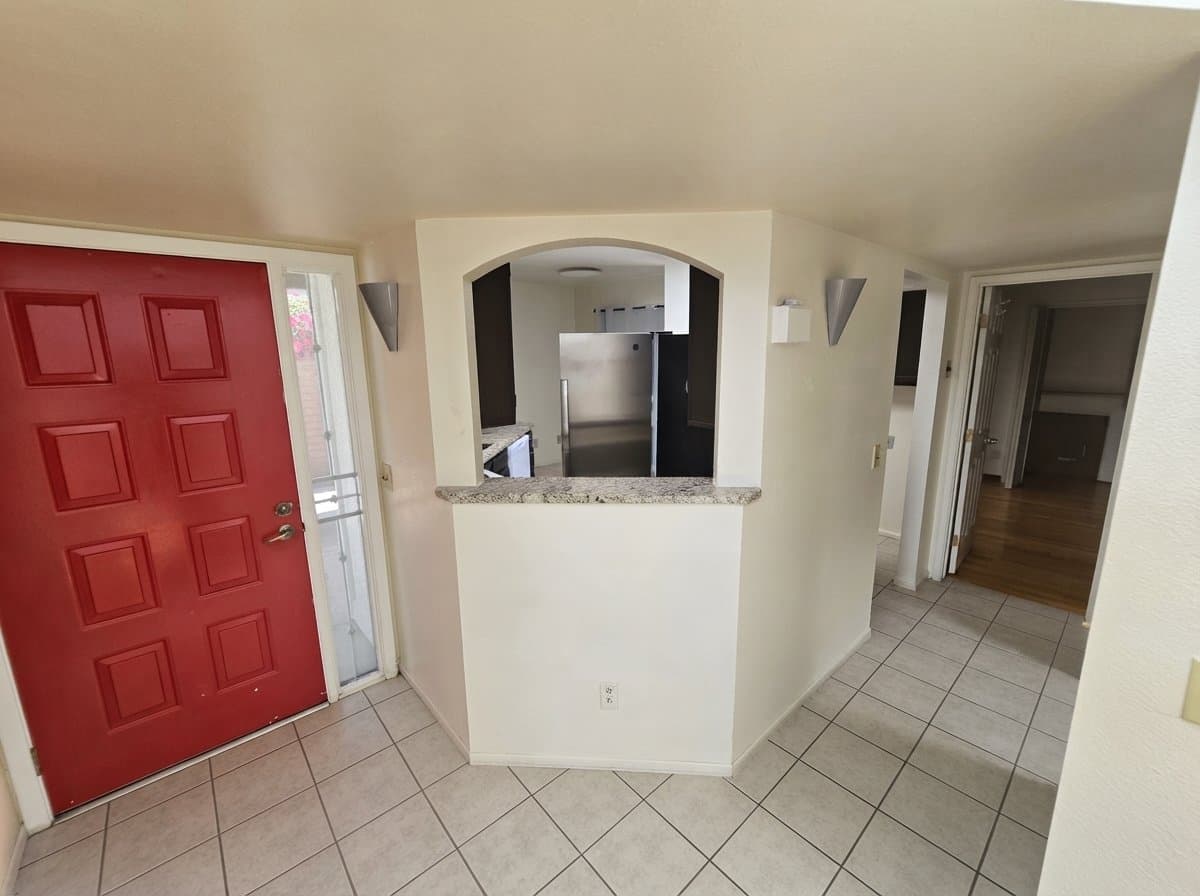 Tucson Townhome: 7537 E Camino de Querabi