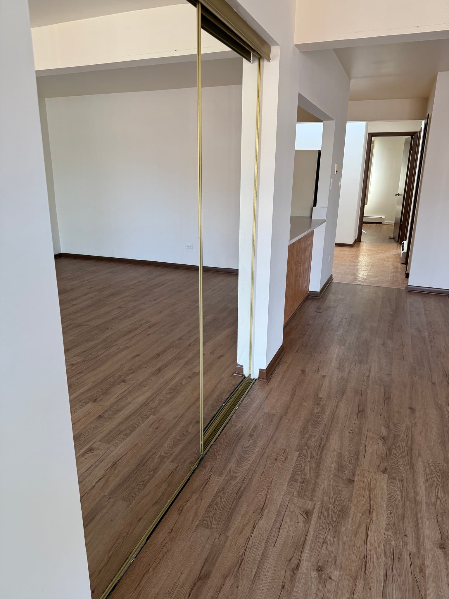 Wheeling Apartment: 490 Pleasant Run Drive