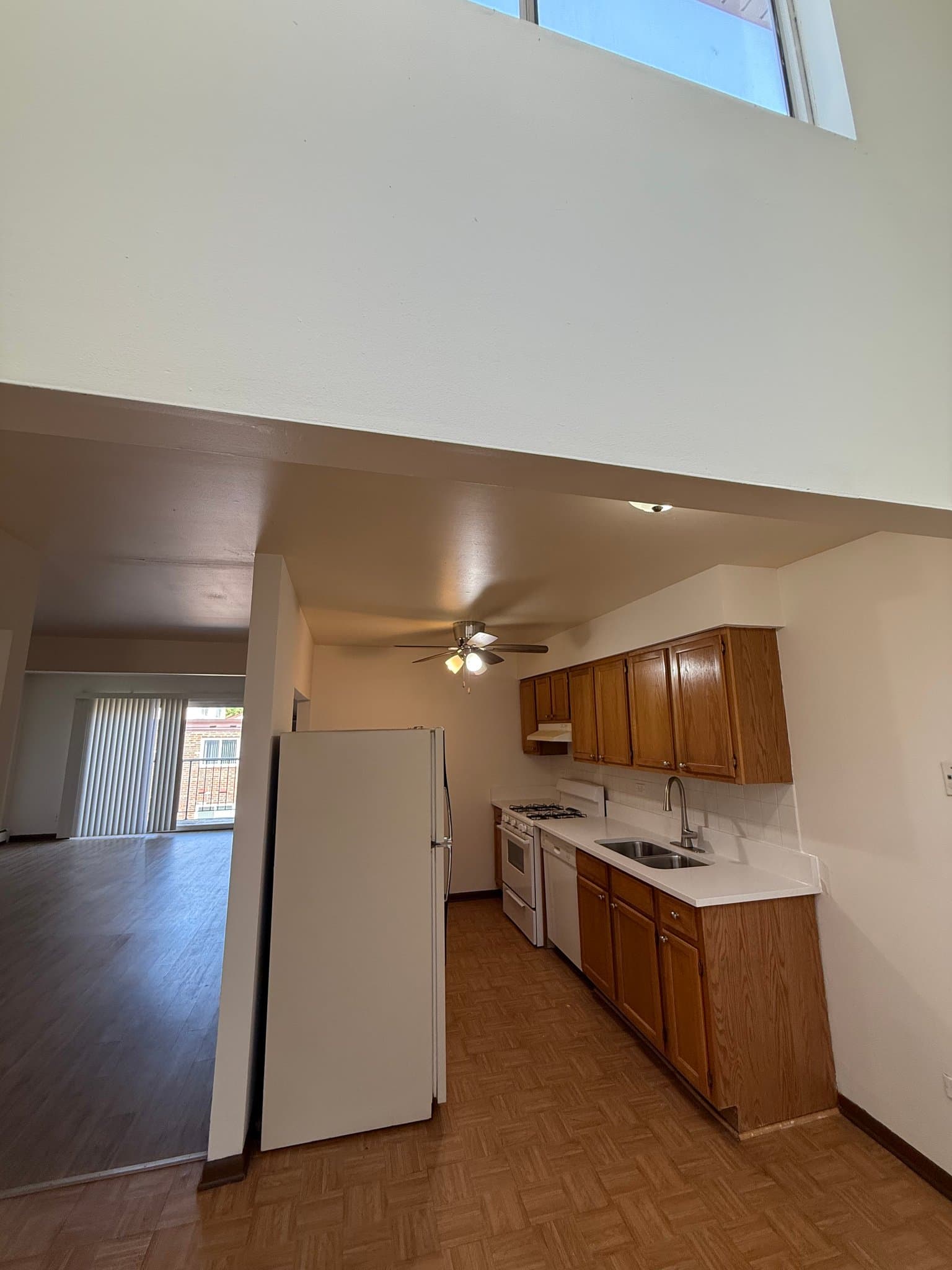 Wheeling Apartment: 490 Pleasant Run Drive