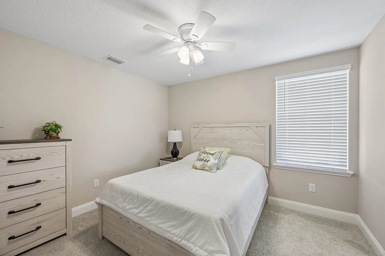 Ponte Vedra House: 12 Bay Lake Drive