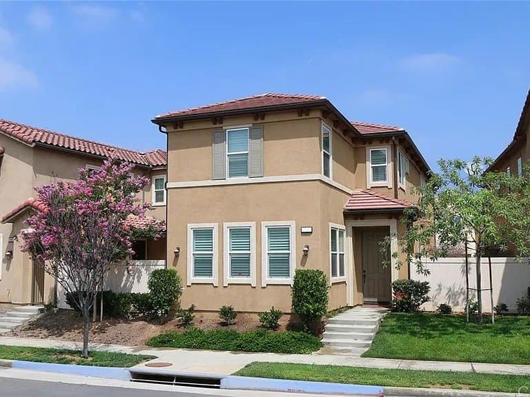 Santa Fe Springs House: 12451 Garden Pkwy
