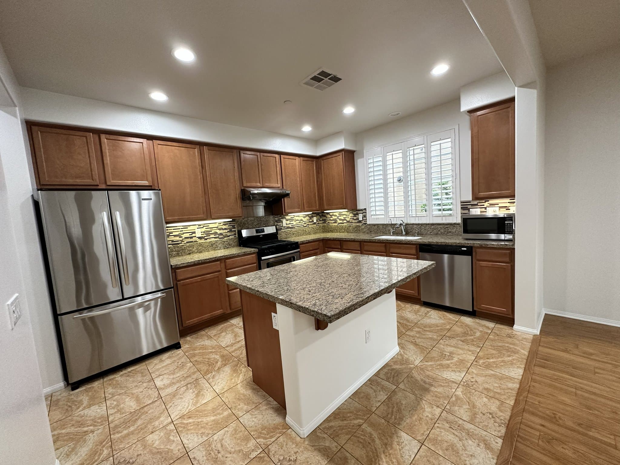 Santa Fe Springs House: 12451 Garden Pkwy